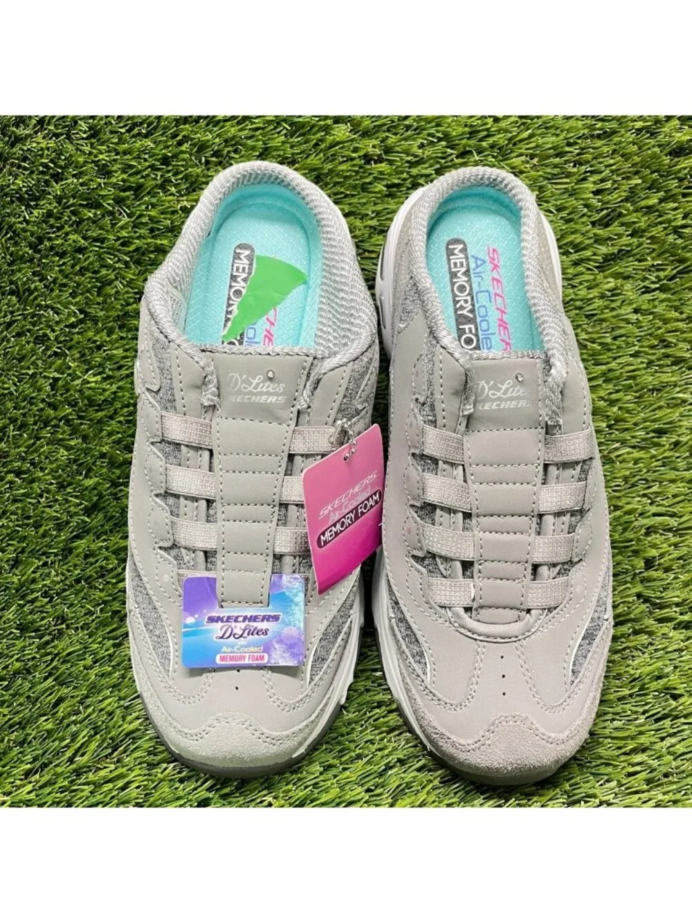 Skechers D'Lites Resilient Womens Size 7 Gray White Athletic Slip On Mule Shoes